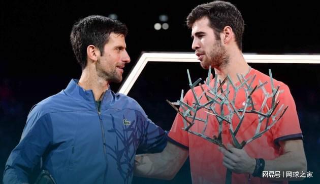 在人数上占 在人数上占